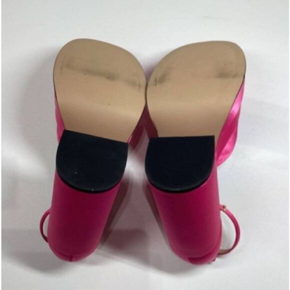 Steve Madden Charlize Satin double platgorm pumps in hot Pink - Picture 13 of 14